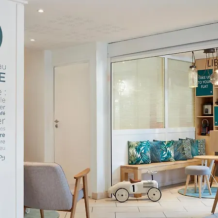 Adagio Access Sous Poissy Aparthotel