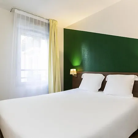 Apart Otel Adagio Access Sous Poissy